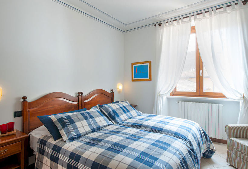 Hotel Tre Punte  | Gargnano | Brescia | Italy 1