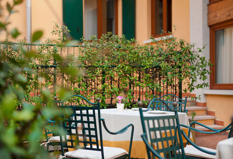 Hotel Tre Punte  | Gargnano | Brescia | Italy 17