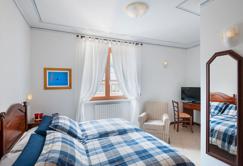 Hotel Tre Punte  | Gargnano | Brescia | Italy 5