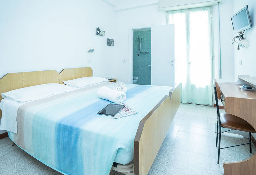Hotel Lux  | Gabicce Mare | Pesaro e Urbino | Italia 6