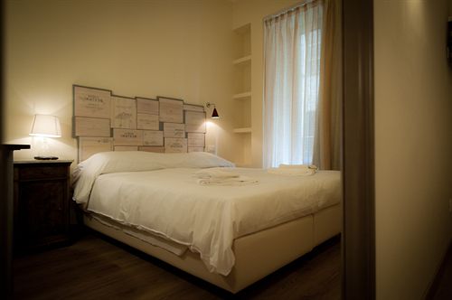Bed and Breakfast 94 Rooms  | Roma | Roma | Italia 14