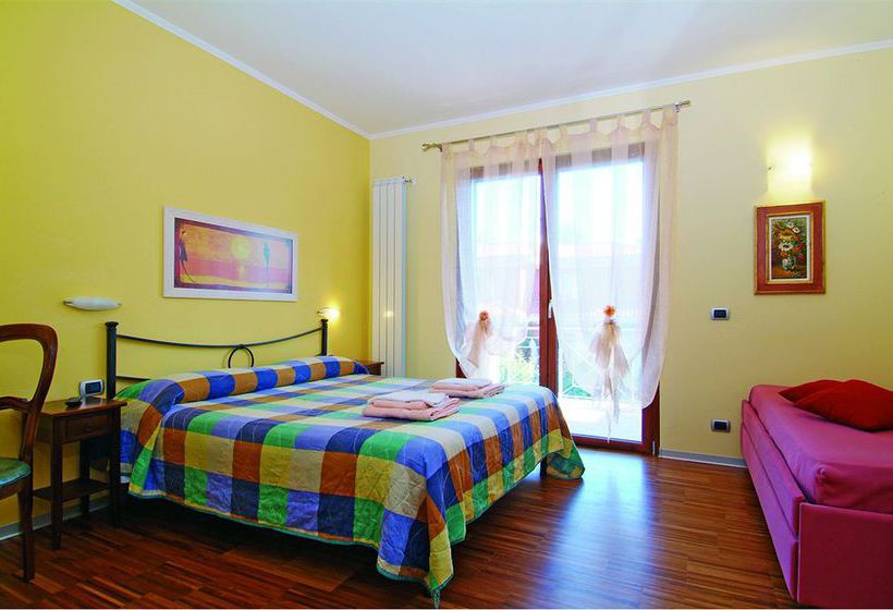 Aurelia Garden Gold Bed & Breakfast  | Roma | Roma | Italia 3