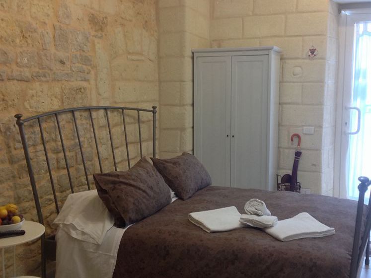 Bed & Breakfast Santa Maria Del Buon Consiglio  | Bari | Bari | Italia 10