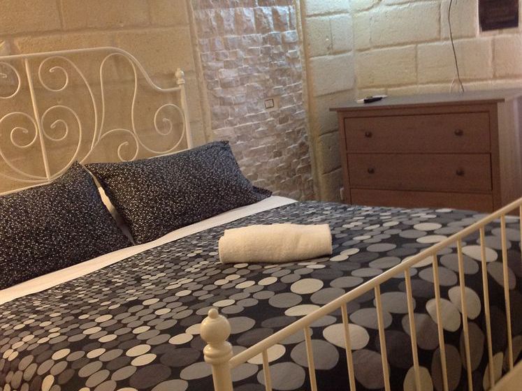 Bed & Breakfast Santa Maria Del Buon Consiglio  | Bari | Bari | Italia 15