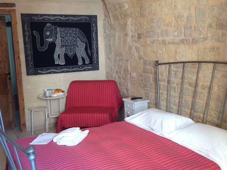 Bed & Breakfast Santa Maria Del Buon Consiglio  | Bari | Bari | Italia 16