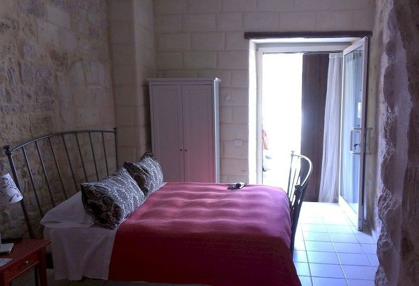 Bed & Breakfast Santa Maria Del Buon Consiglio  | Bari | Bari | Italia 5