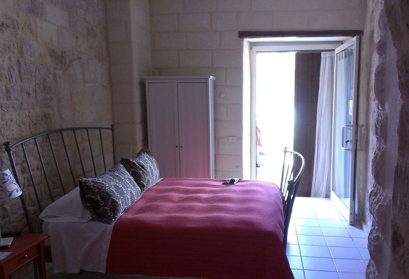 Bed & Breakfast Santa Maria Del Buon Consiglio  | Bari | Bari | Italia 8