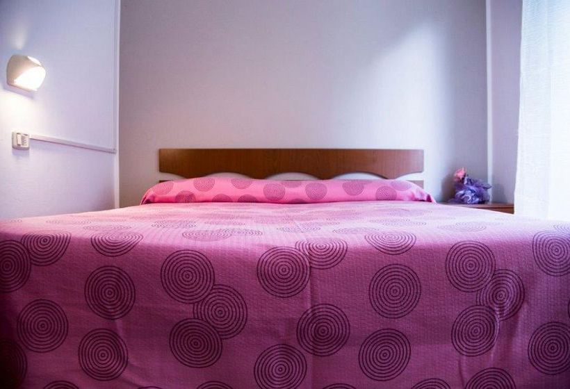 Hotel Hollywood  | Riccione | Rimini | Italia 3