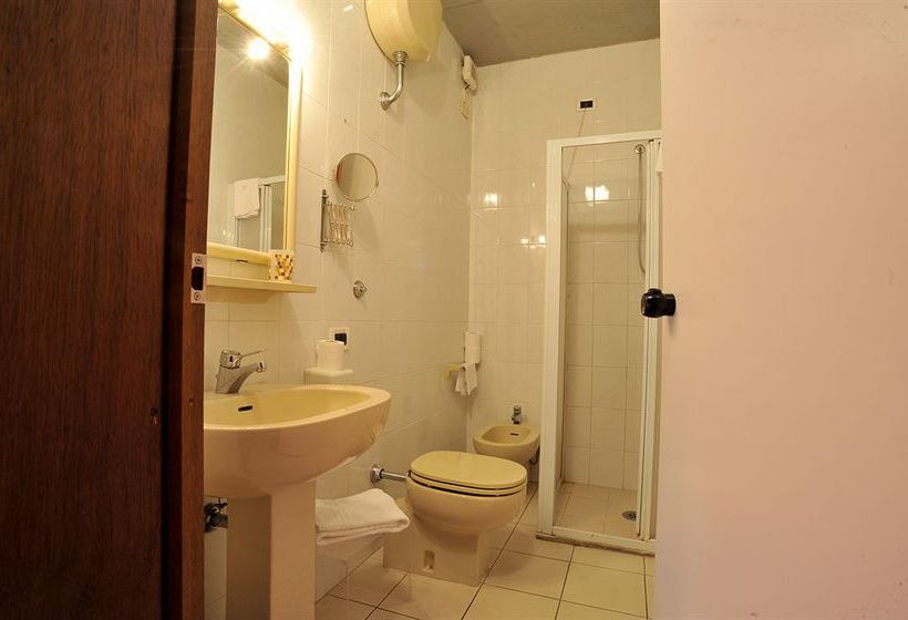 Hotel Cristallo  | Barga | Lucca | Italia 5