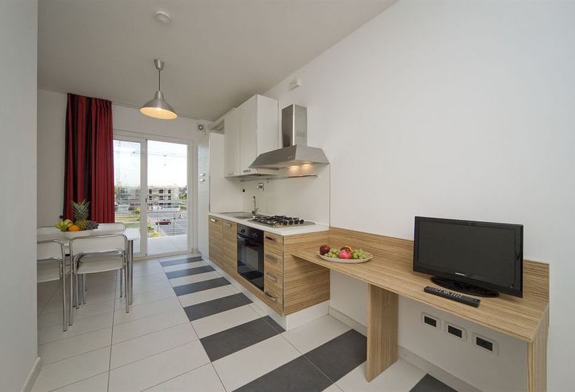 Hotel Rosburgo Sea Resort