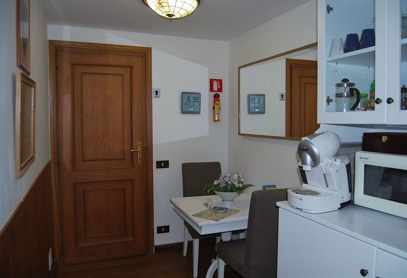 Bed and Breakfast Bed&Breakfast Pettinary Village  | Roma | Roma | Italia 1