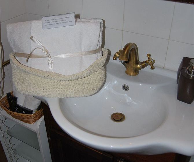 Bed and Breakfast Bed&Breakfast Pettinary Village  | Roma | Roma | Italia 18