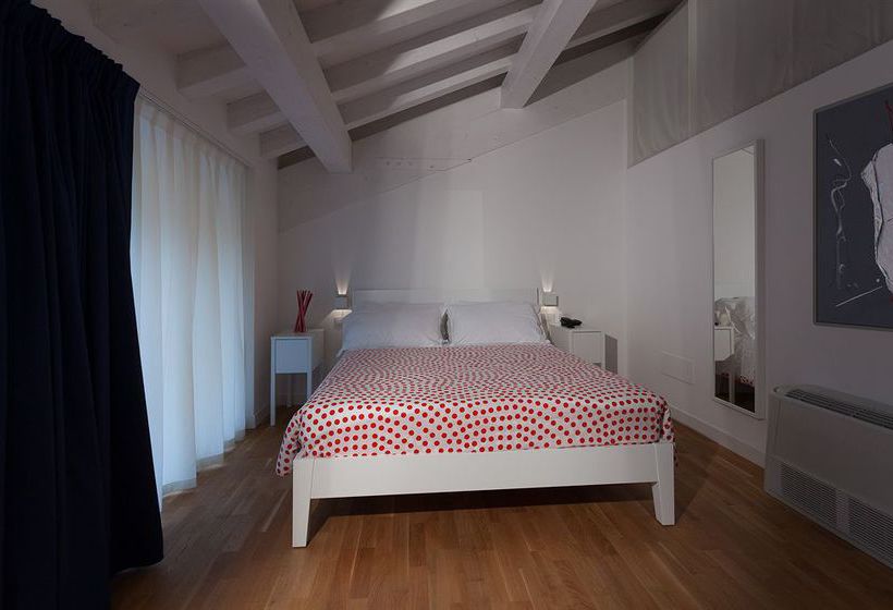 Hotel Forlanini 52  | Parma | Parma | Italia 11