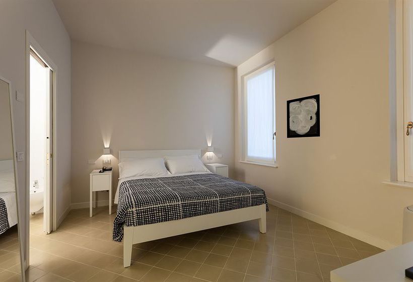 Hotel Forlanini 52  | Parma | Parma | Italia 13