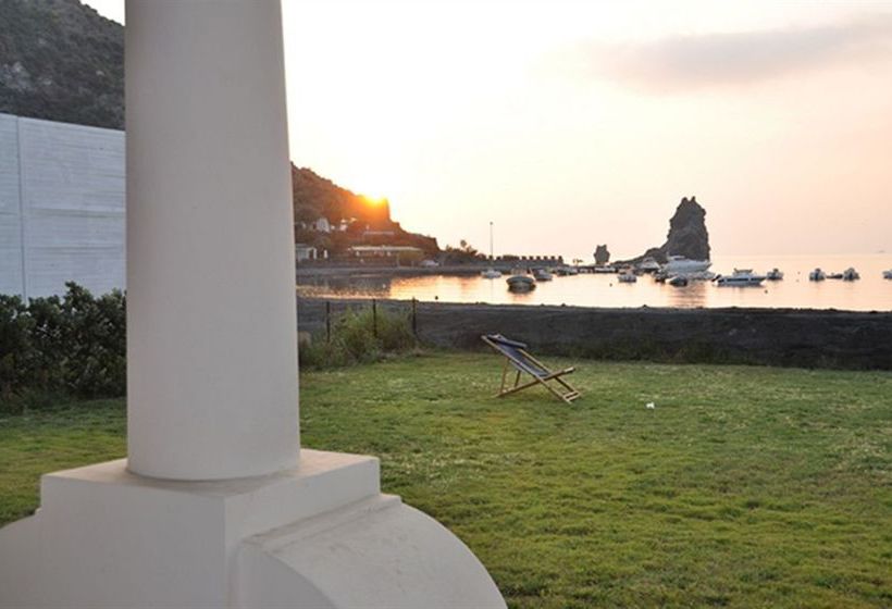 I Pagghiari  | Vulcano - Isola di Vulcano | Messina | Italia 1