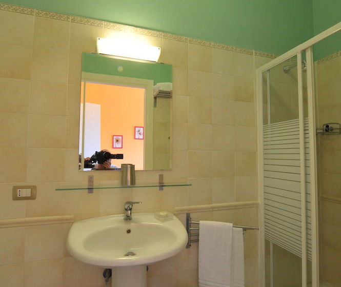 Bed and Breakfast Bed&Breakfast Room 4 Rome  | Roma | Roma | Italia 9