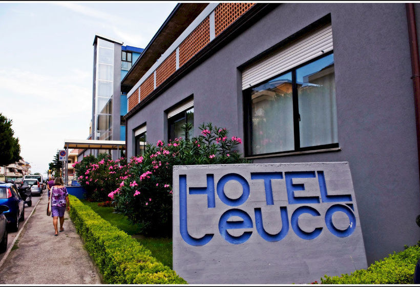 Hotel Leuco'  | Martinsicuro | Teramo | Italia 11