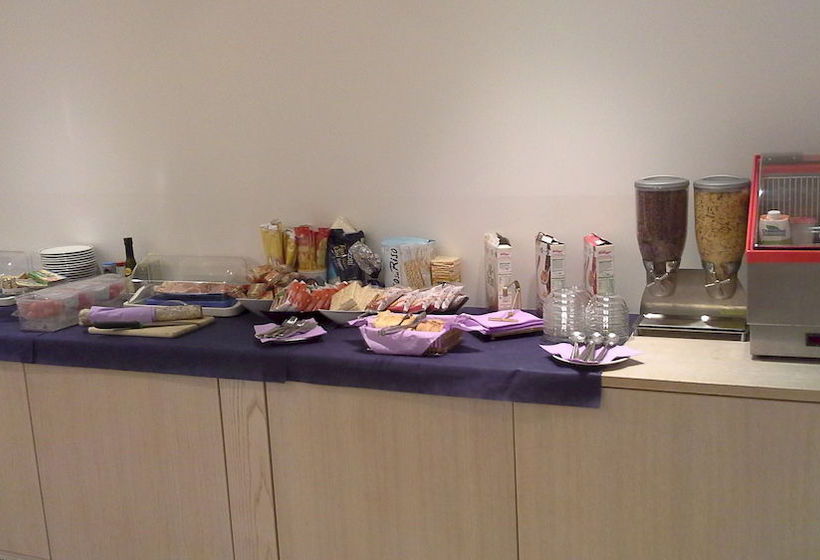 Hotel Lux  | Modena | Modena | Italia 16