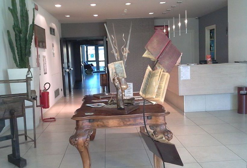 Hotel Lux  | Modena | Modena | Italia 3