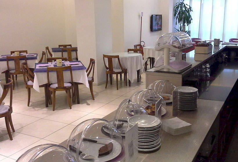 Hotel Lux  | Modena | Modena | Italia 8