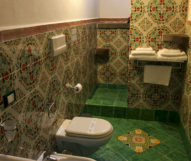 Hotel Mamma Santina  | Santa Marina Salina-Isla de Salina | Mesina | Italia 13