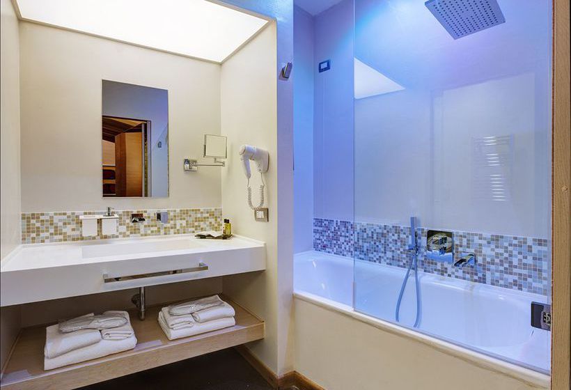 Dharma Hotel & Luxury Suites  | Roma | Roma | Italia 8