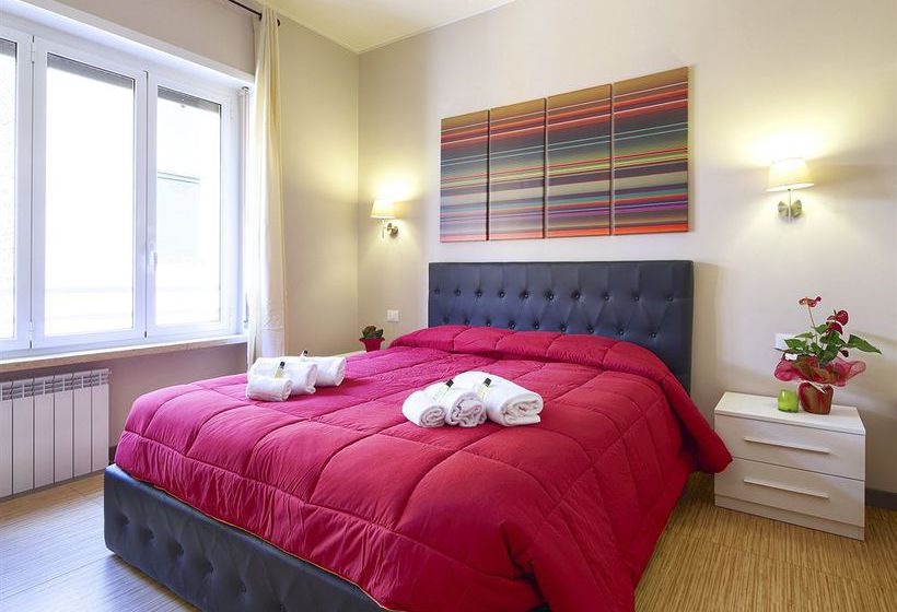 Bed and Breakfast Porta Pia Rooms Bed&Breakfast  | Roma | Roma | Italia 3
