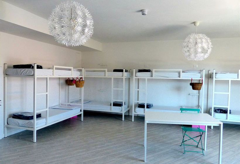 Meet Garda Lake Hostel  | Peschiera del Garda | Verona | Italia 7