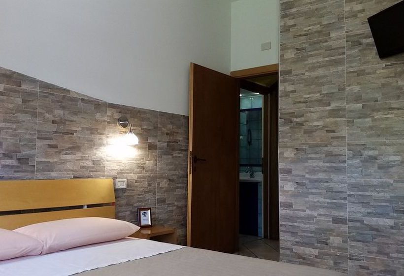 Bed and Breakfast Il Giardino Di Giulia 2  | Roma | Roma | Italia 8