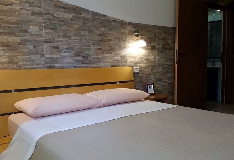 Bed and Breakfast Il Giardino Di Giulia 2  | Roma | Roma | Italia 9