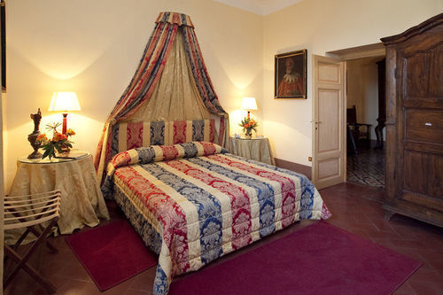 Castello Di Magona  | Campiglia Marittima | Livorno | Italia 1