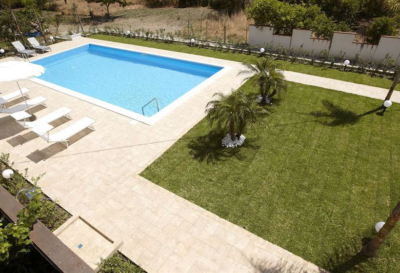 Bed and Breakfast Il Girasole Capo D'orlando  | Capo d'Orlando | Messina | Italia 13