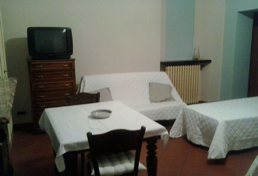 Cinzia's Houses  | Trecate | Novara | Italia 12