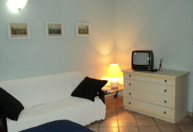 Cinzia's Houses  | Trecate | Novara | Italia 6