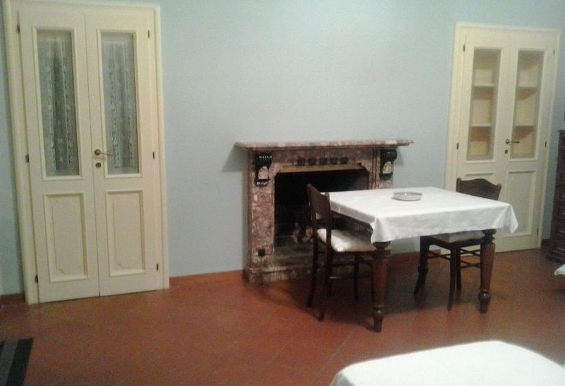 Cinzia's Houses  | Trecate | Novara | Italia 7