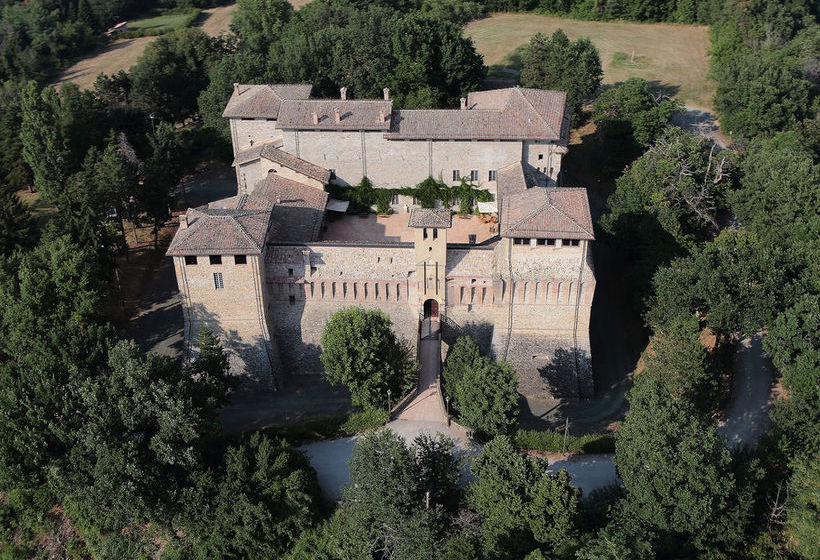 Hotel Castello Di Felino