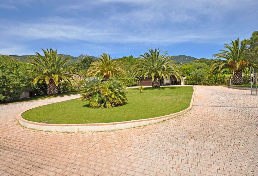 Villa Le Palme  | Campo Nell'Elba - Isola d'Elba | Livorno | Italia 9