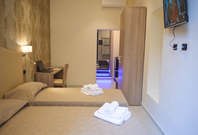 Bed and Breakfast Bed&Breakfast Colosseo 28  | Roma | Roma | Italia 20