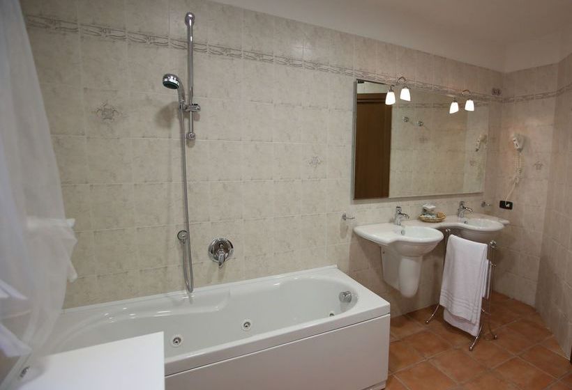 Hôtel Ristorante Al Brunello Di Montalcino  | Montalcino | Siena | Italie 4