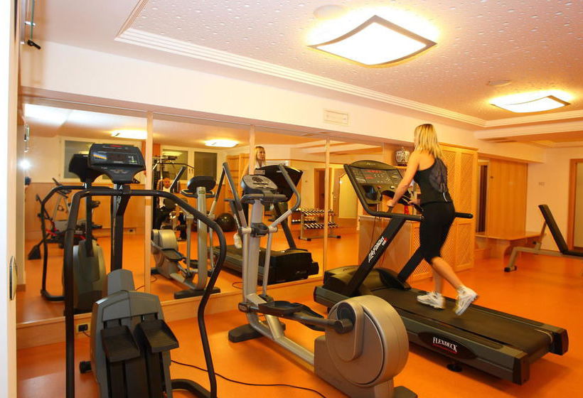 Hotel Arcobaleno  | Fai Della Paganella | Trento | Italia 18