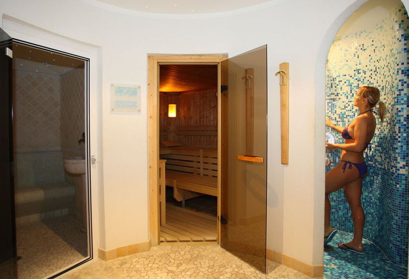 Hotel Arcobaleno  | Fai Della Paganella | Trento | Italia 20