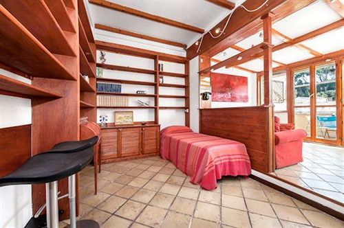 Maria, L'attico Al Vaticano  | Roma | Roma | Italia 19