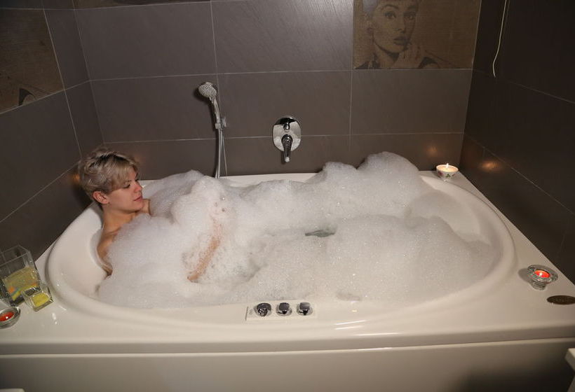 Hotel Barbarella  | Giugliano in Campania | Napoli | Italia 15