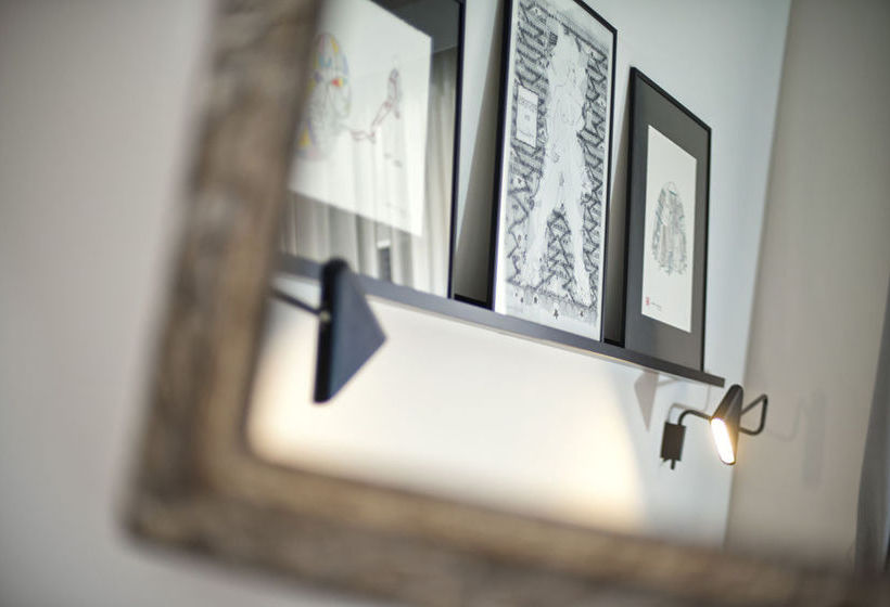 The Independent Suites  | Roma | Roma | Italia 18