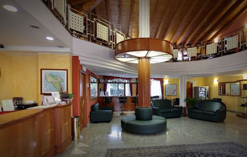 Hotel Riz  | San Genesio ed Uniti | Pavia | Italia 4