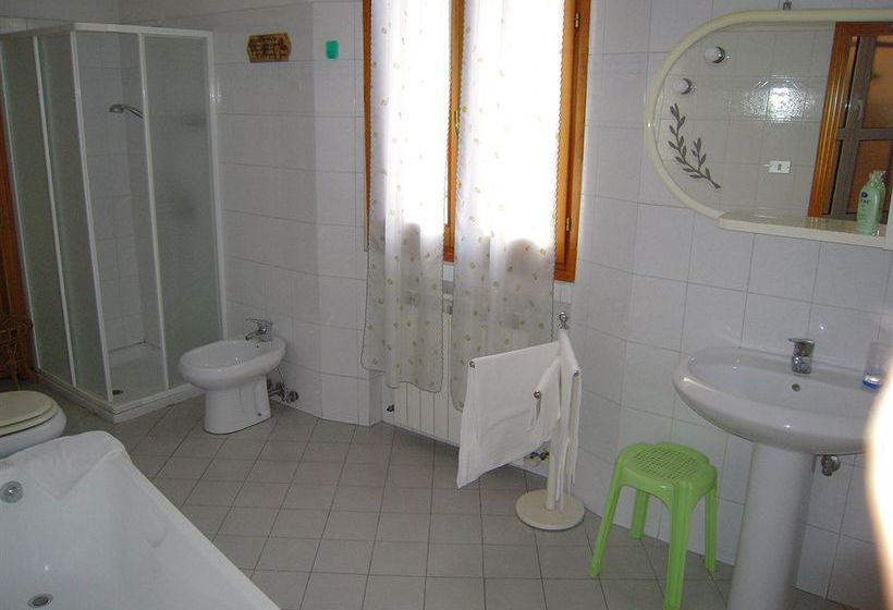 Bed and Breakfast Riva Reno Guesthouse  | Bologna | Bologna | Italia 10