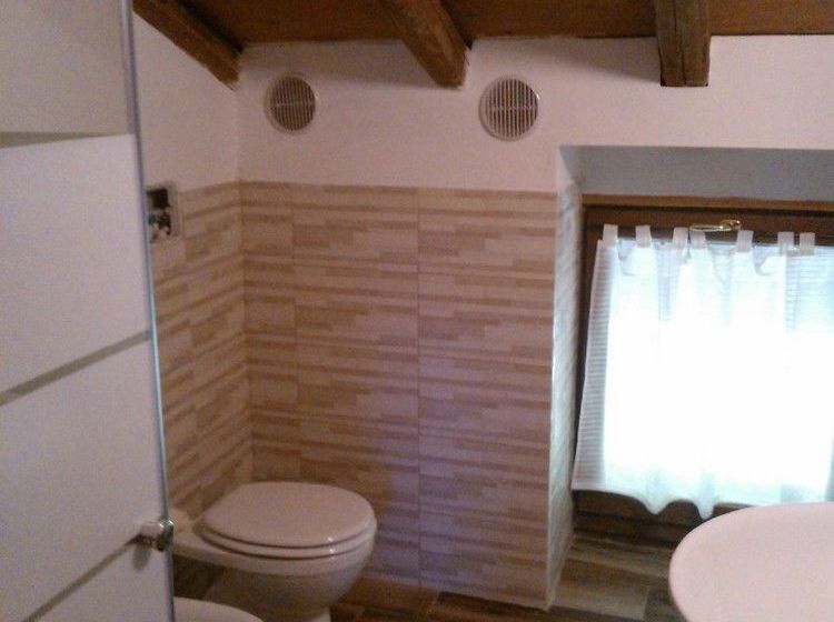 Pensione Agriturismo Helianthus  | Oleggio | Novara | Italia 9