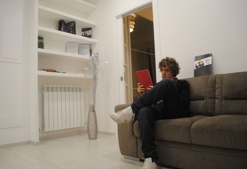 Ciak Holiday House  | Roma | Roma | Italia 7