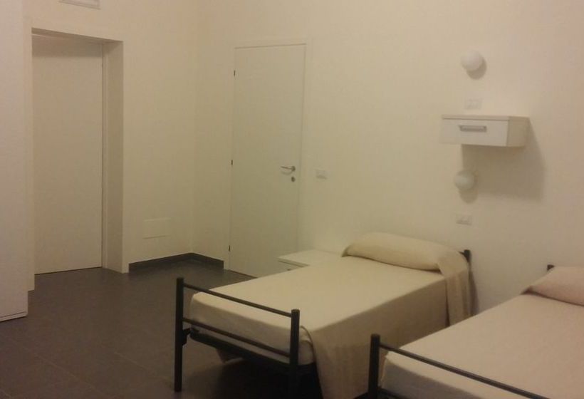 Hostel Ameglia  | Ameglia | La Spezia | Italien 11