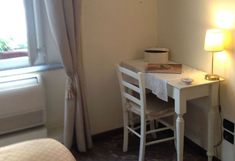 Pensione La Dimora Dei Baroni  | Napoli | Napoli | Italia 11